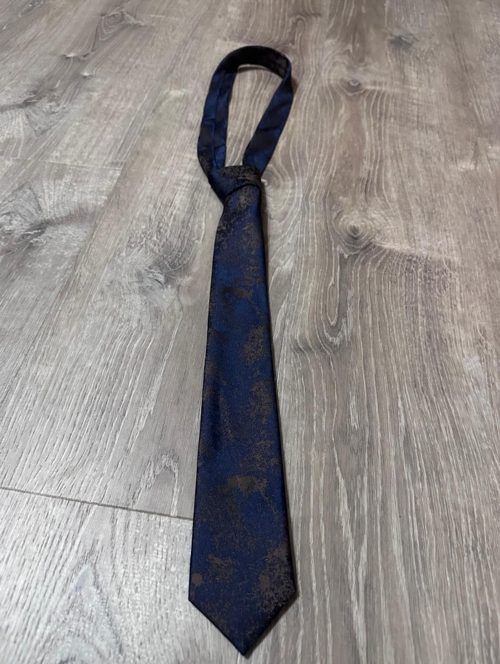 Navy Blue Men's Tie with Subtle Brown Pattern - Unbranded